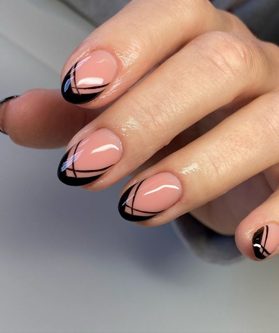 19 Chic French Nail Ideas for Fall 2023