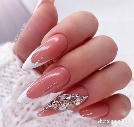 2024 Acrylic Summer Nails: Nail the Trendiest Looks