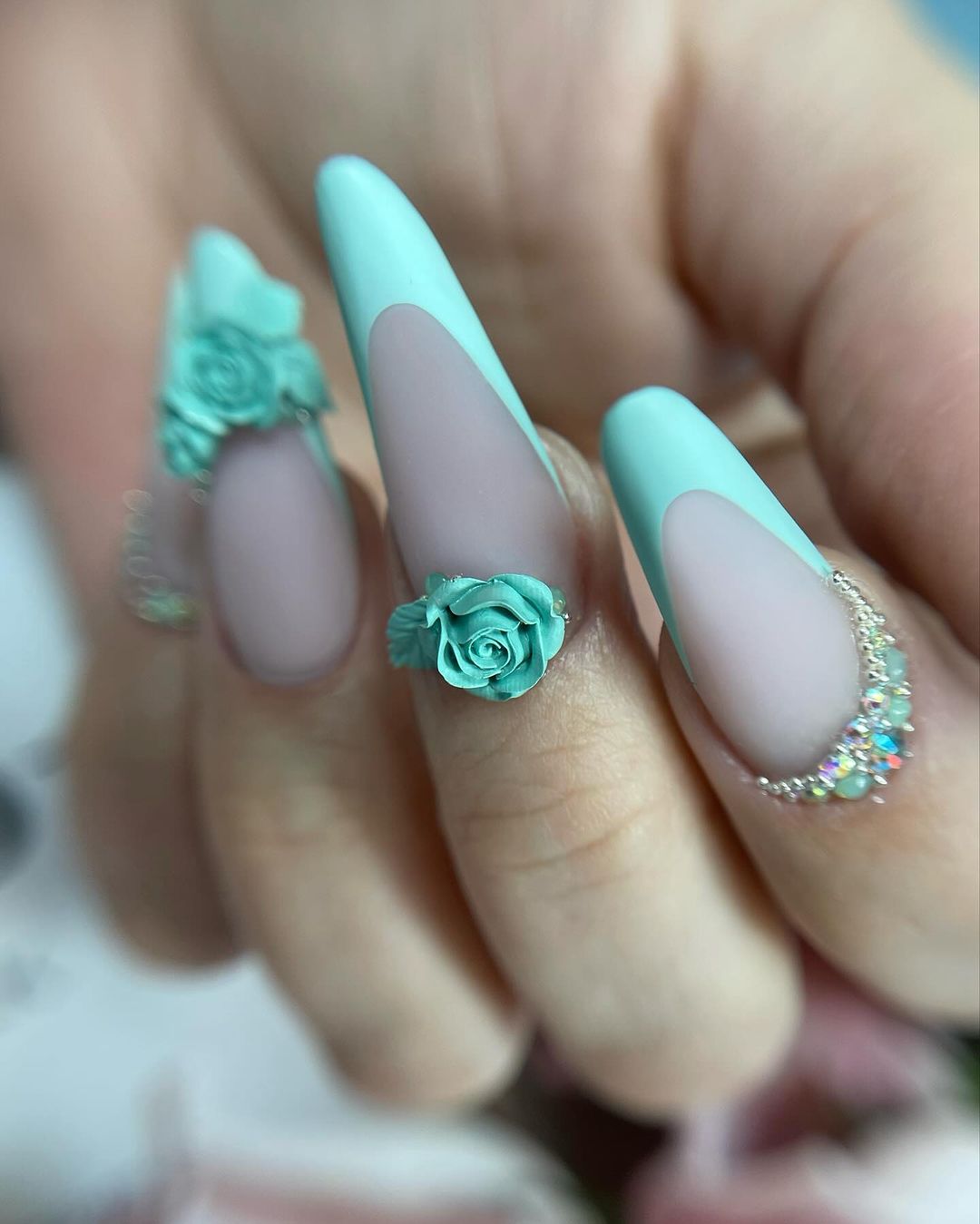 Celebrate Your Milestone in Style: 25 Graduation Nail Ideas to Rock Your Ceremony!