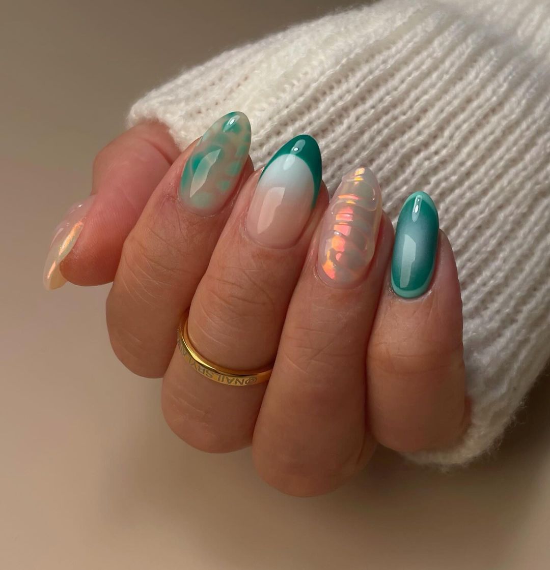 Dive into Summer Vacation & Beach Nail Trends 2024: Nail Art Inspiration for Sandy Toes