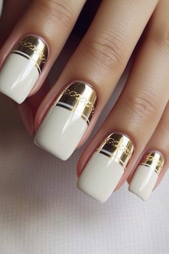 2024 Acrylic Summer Nails: Nail the Trendiest Looks