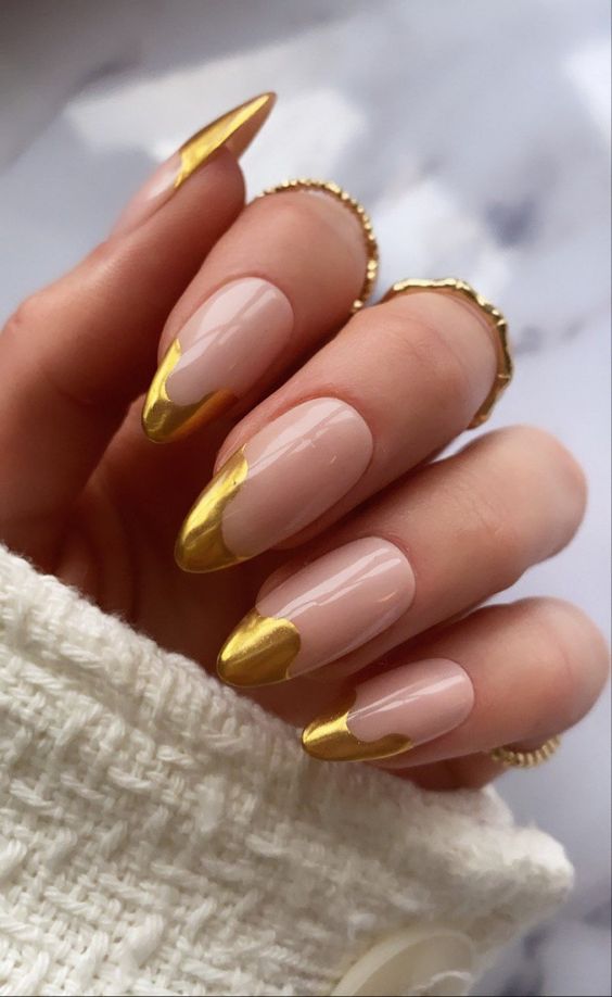 19 Chic French Nail Ideas for Fall 2023