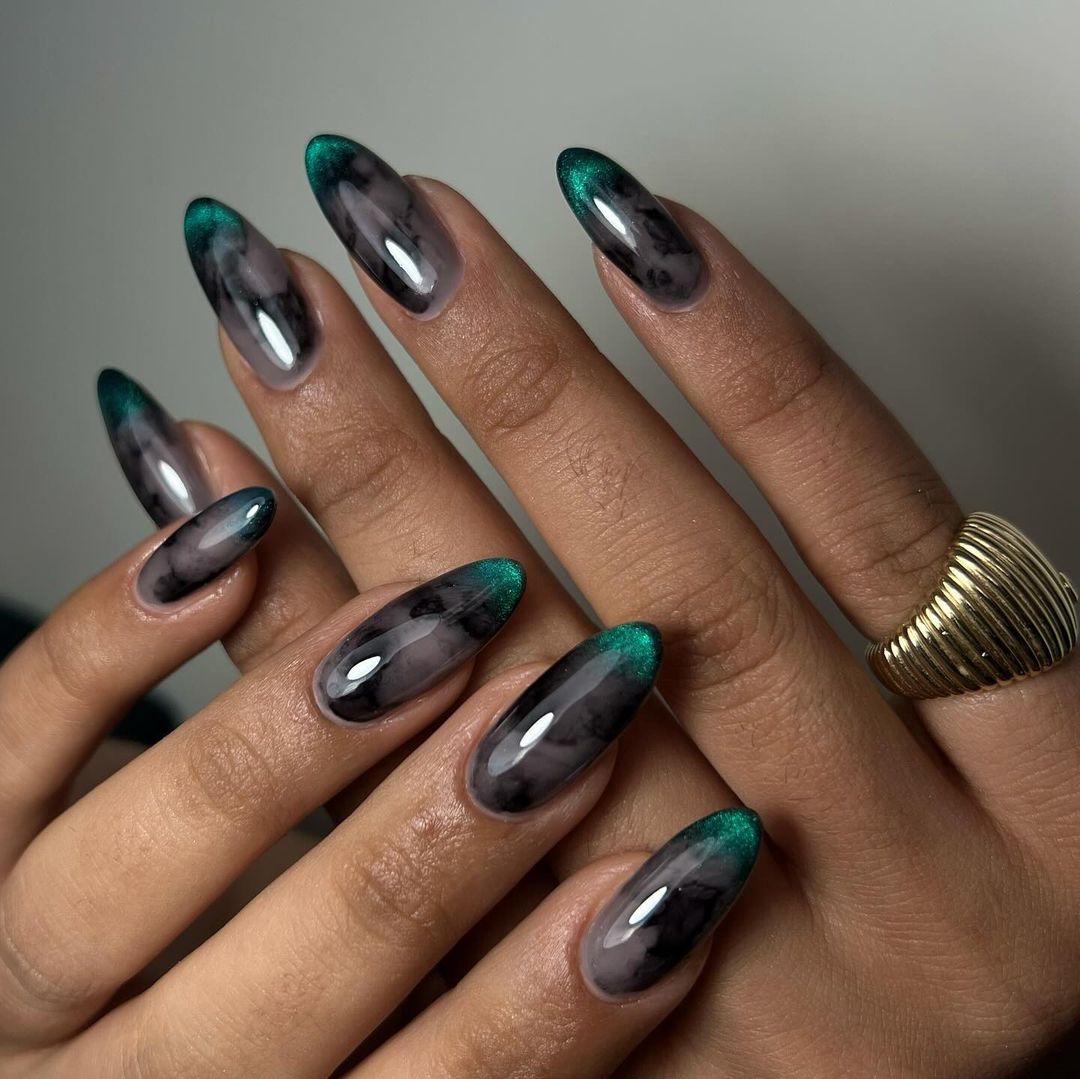 27 Inspiring Ideas for Early Fall Nail Colors 2024