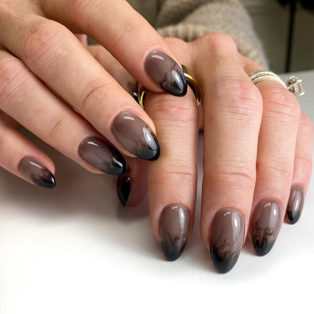 29 Stunning Ideas for Black Fall Nails 2024