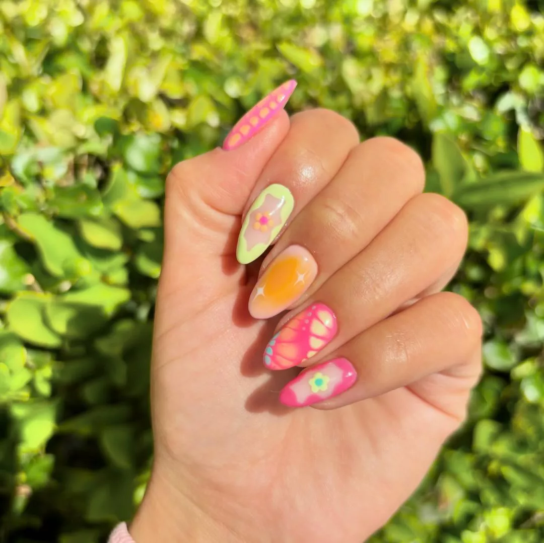 Orange Accent Aura Nails