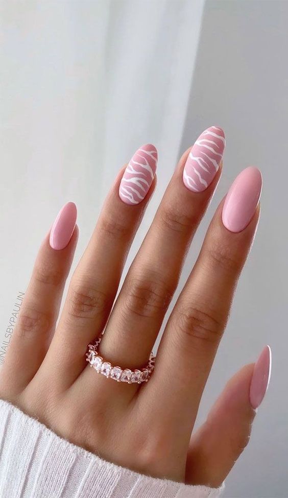 Pink Nails - Zebra Nails