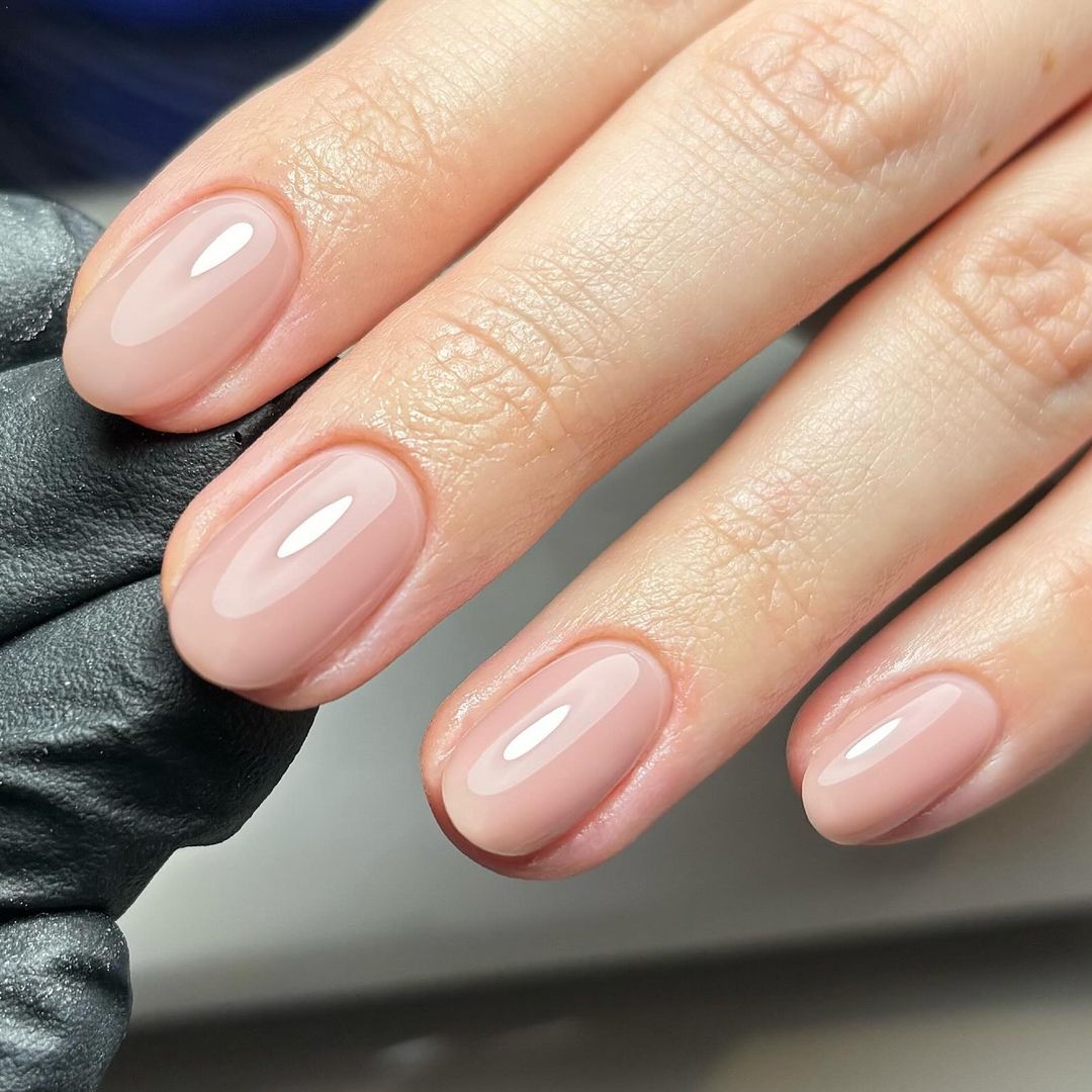 29 Elegant Ideas for Nude Fall Nails 2024