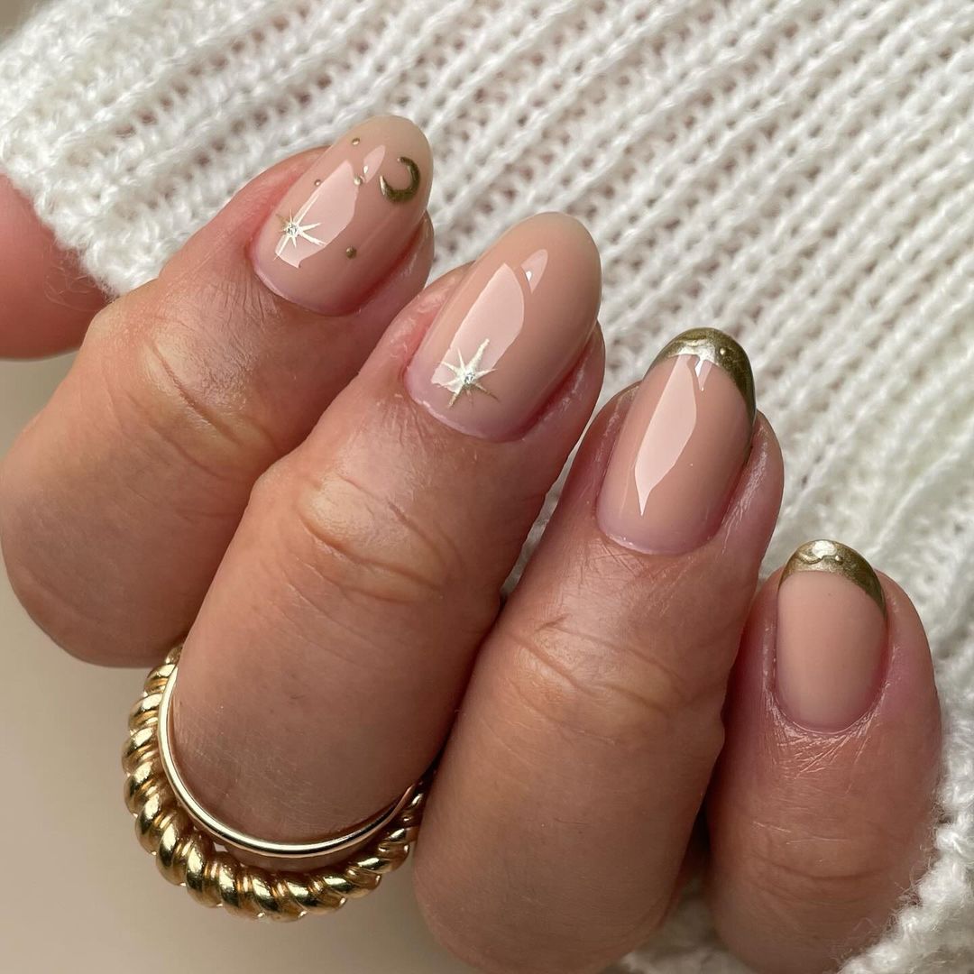 29 Elegant Ideas for Nude Fall Nails 2024