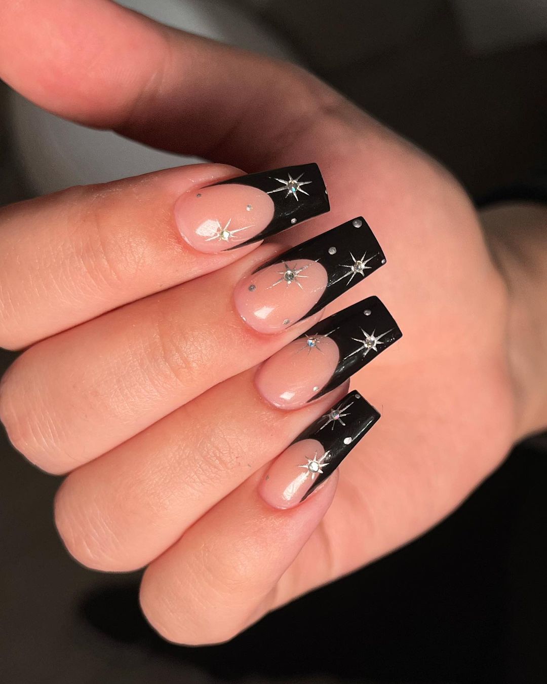 29 Stunning Ideas for Black Fall Nails 2024