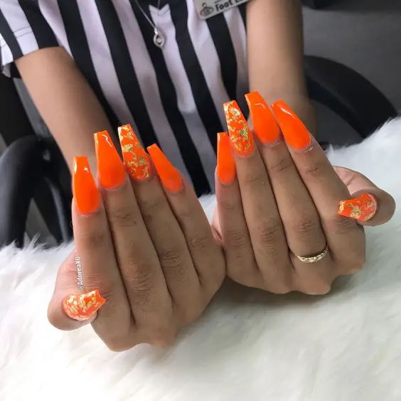 Orange Nail - Orange Capture