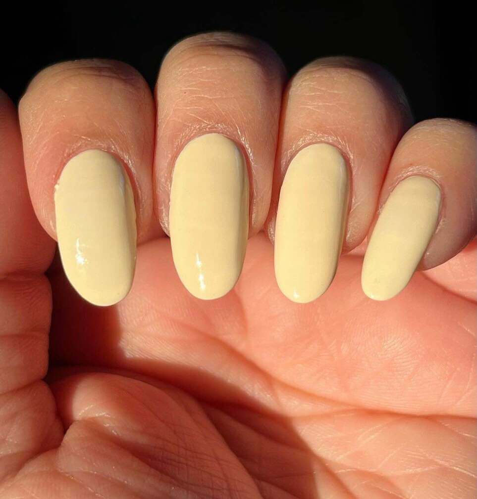 butter yellow nails