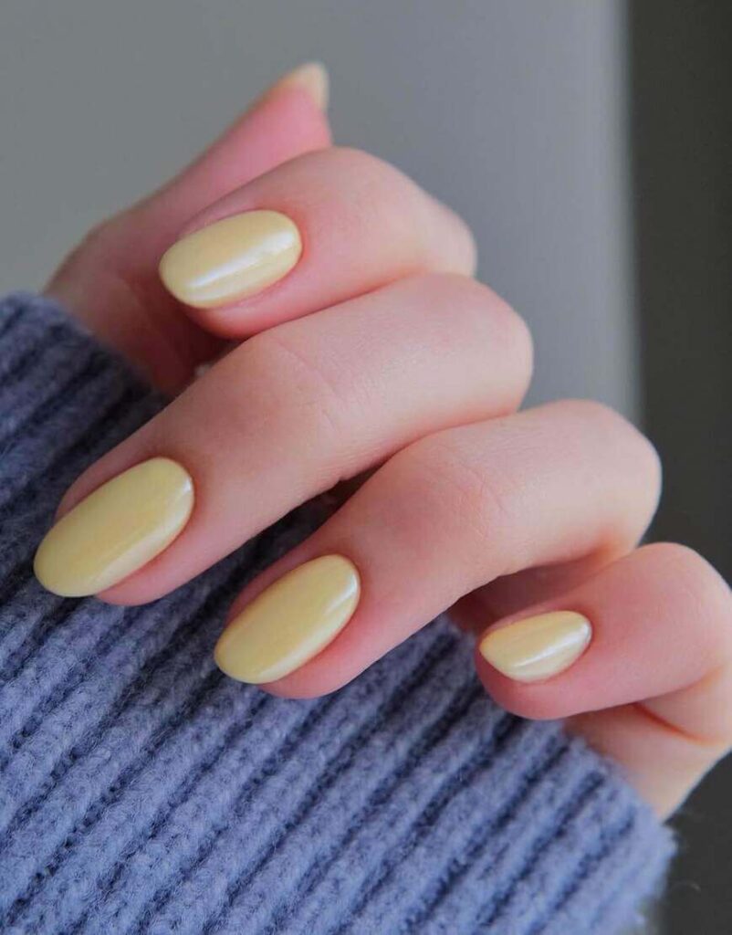 butter yellow nails