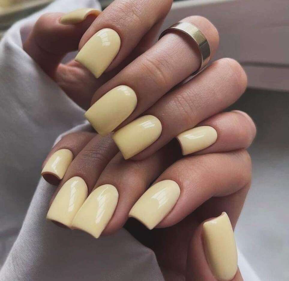 butter yellow nails