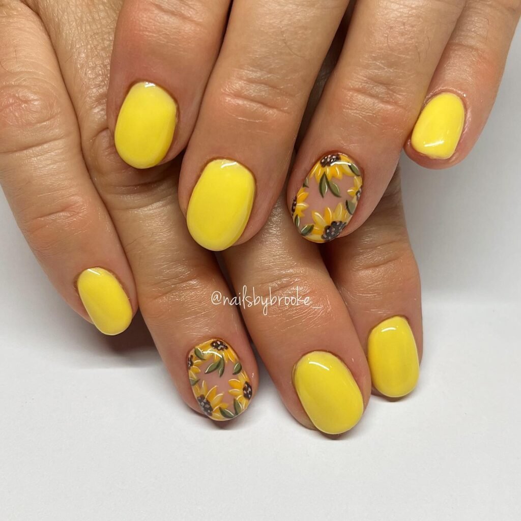 Sunflowers design Yellow Short Fingernails