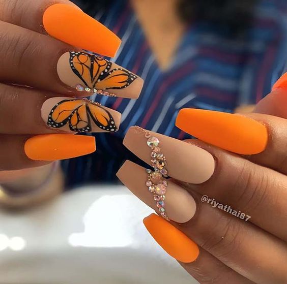 Orange Nails -  Orange StayGlam Nails