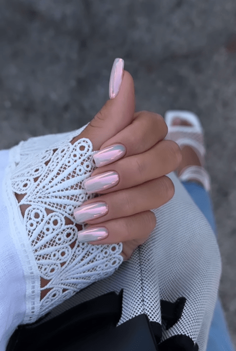 pink chrome nails. pink nude nails wedding. mirror glazed donut nails. pink nails.