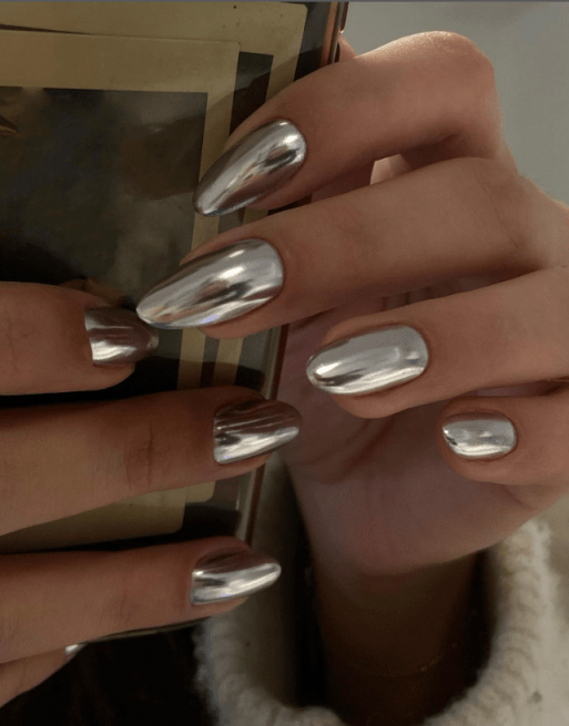 silver metallic chrome nails