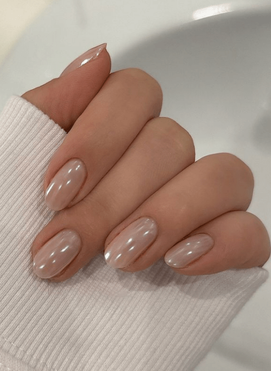 soft pink nude nails. glazed pink nails. wedding nails. bride nails.