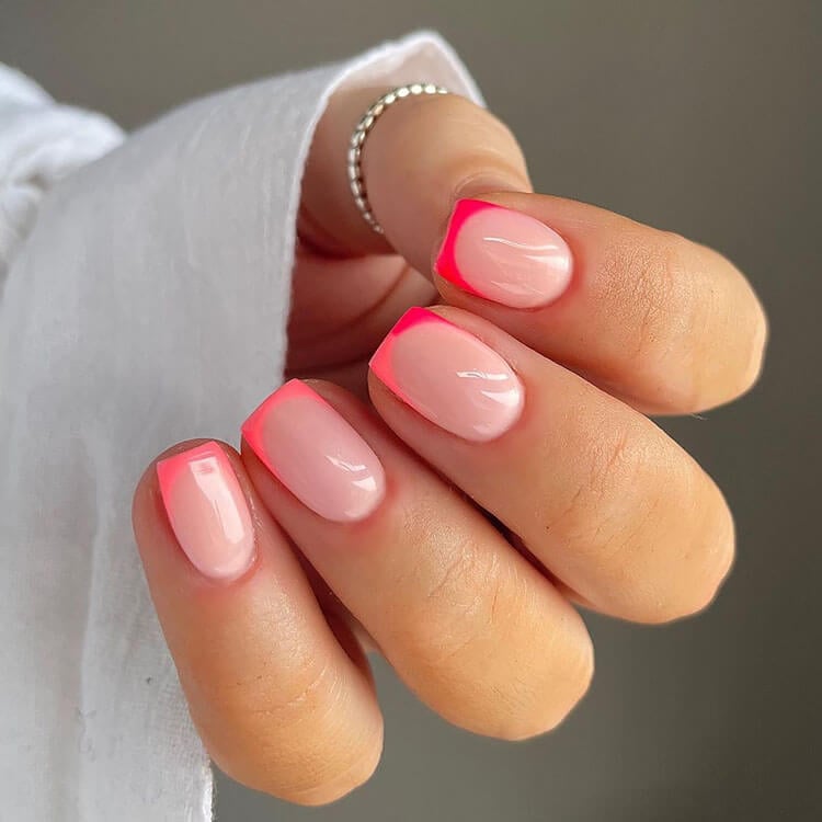 short neon pink nails