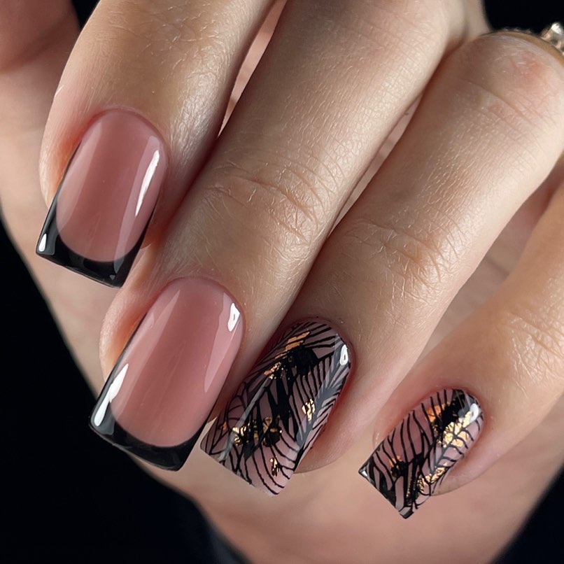 Fall French Tip Nails 26 Ideas: Embrace the Season with Stylish Manicures