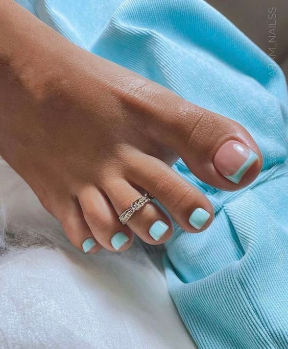 Intriguing Toes: A Journey Through Summer Pedicure Designs 25 Ideas