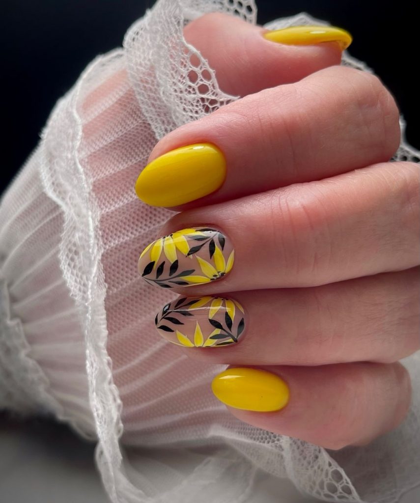 Yellow Fall Nails 27 Ideas: Embrace the Season with Vibrant Hues