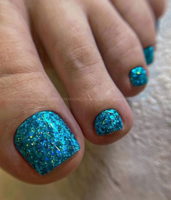 Intriguing Toes: A Journey Through Summer Pedicure Designs 25 Ideas