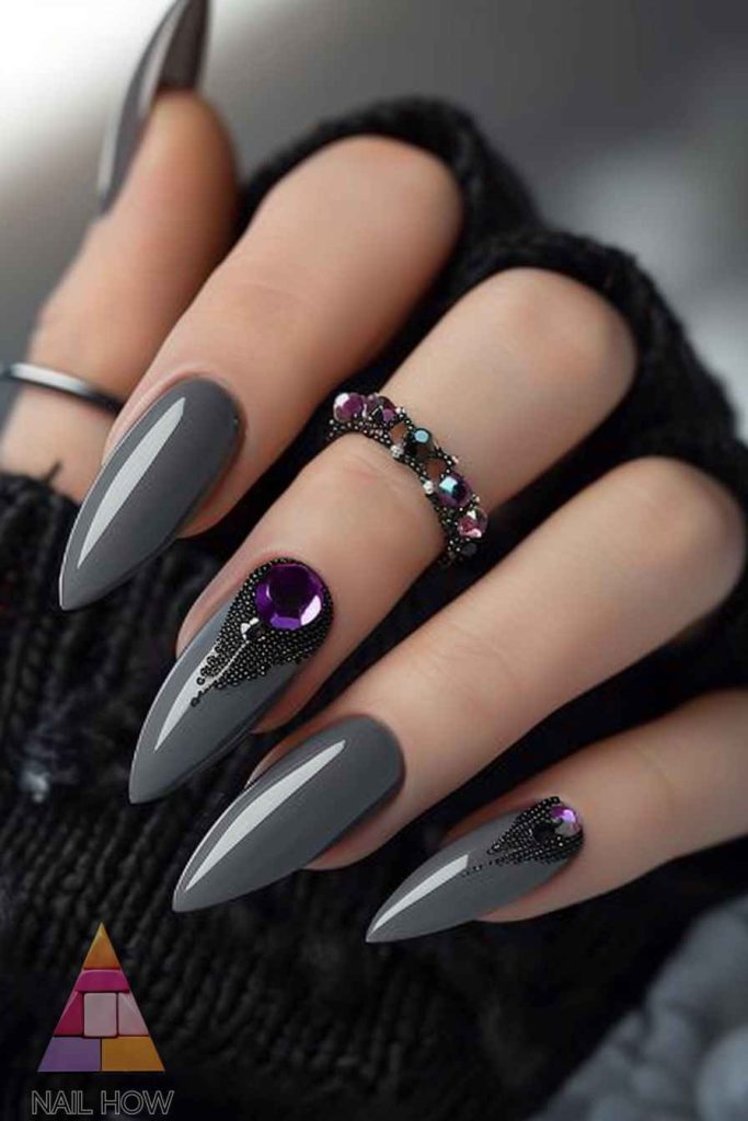 fall nail designs 41 https://nailhow.com/fall-nail-designs/