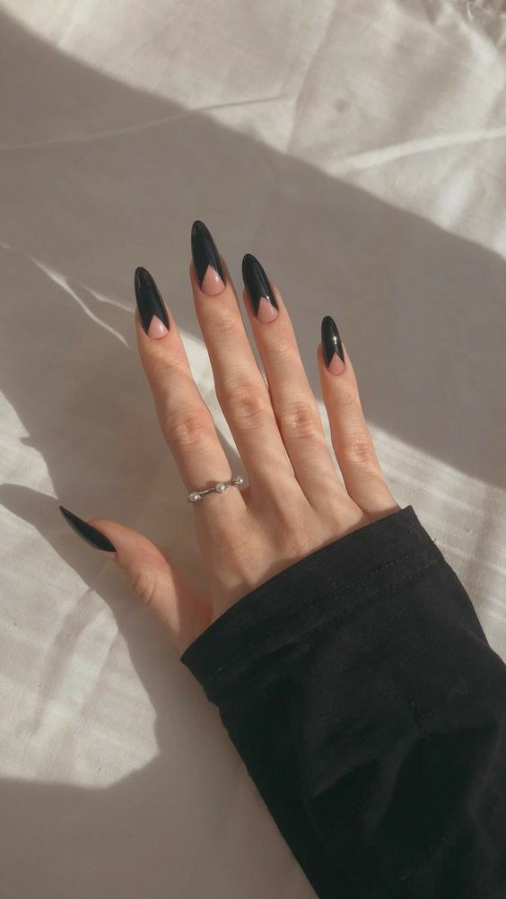 Top Fall Nail Colors: Inspiring 16 Ideas for Black Nails