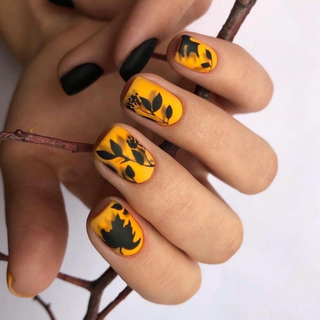 Yellow Fall Nails 27 Ideas: Embrace the Season with Vibrant Hues