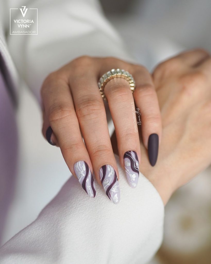 Classy Fall Nails 2024: Top Trends and Design 26 Ideas for the Perfect Manicure