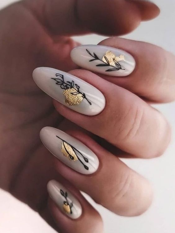 Spring 2024's Chic Oval Nail Trends 15 Ideas