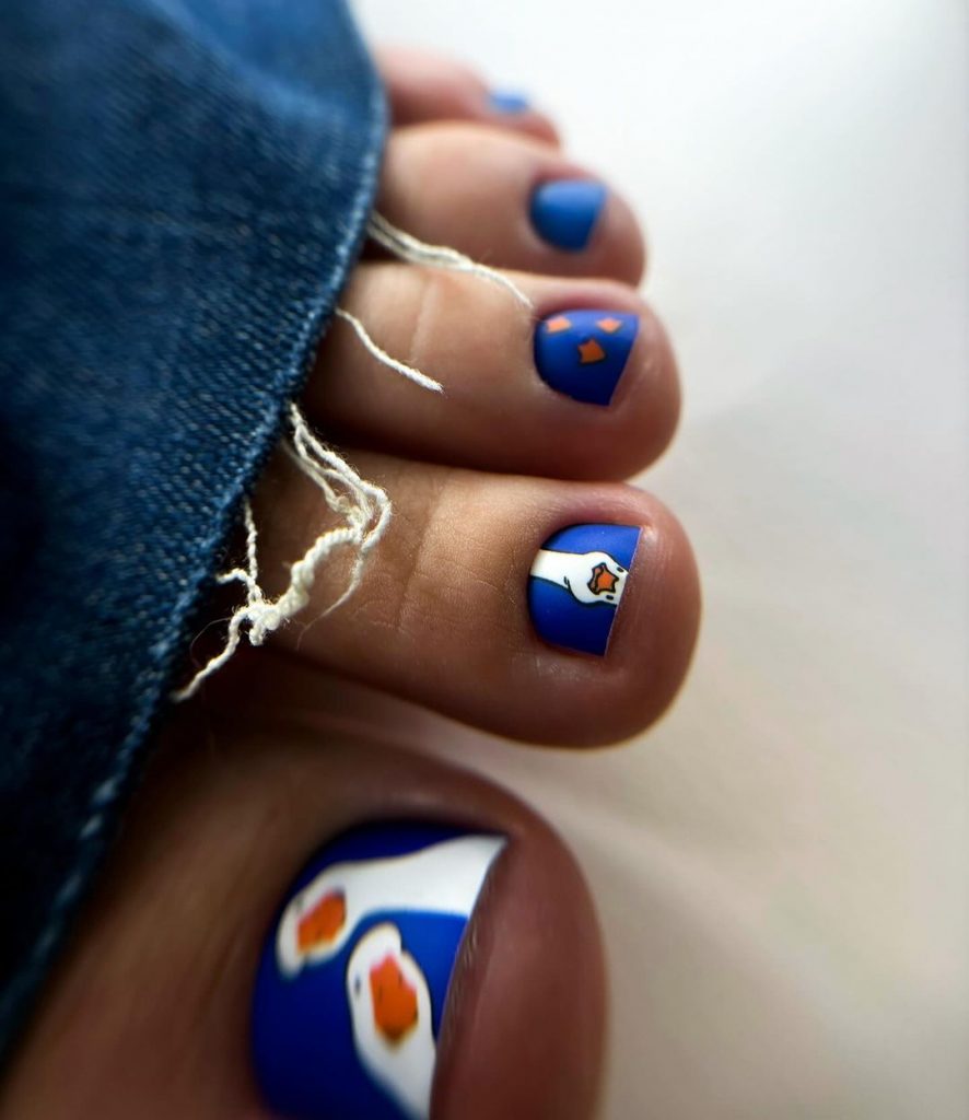 Fall Toe Nail Art 25 Ideas: Stunning Designs and Trends