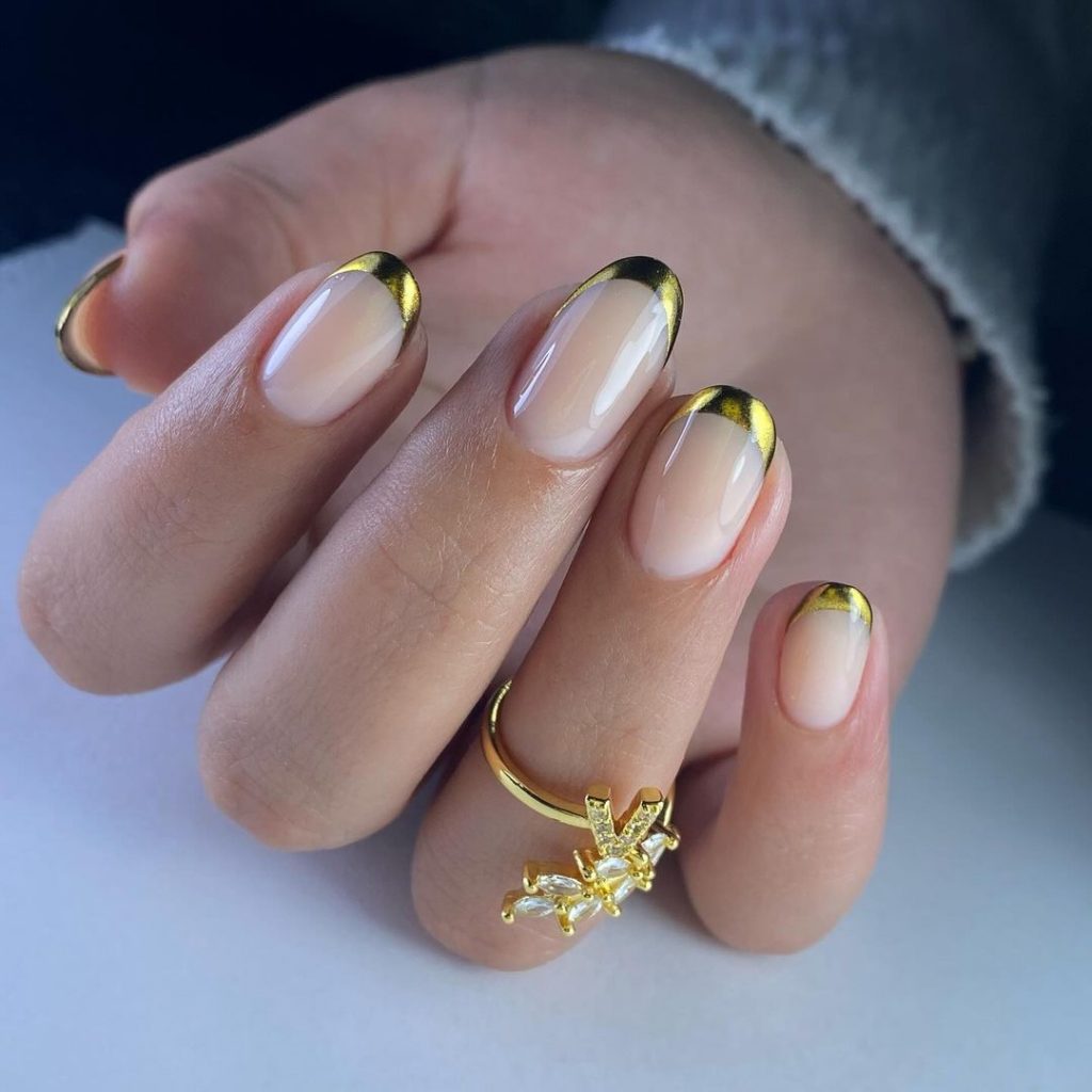 Fall French Nails 2024: Trendy Designs and 26 Ideas