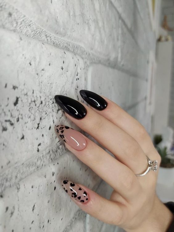 Trendy 2024 Almond Nail Designs to Inspire 16 Ideas