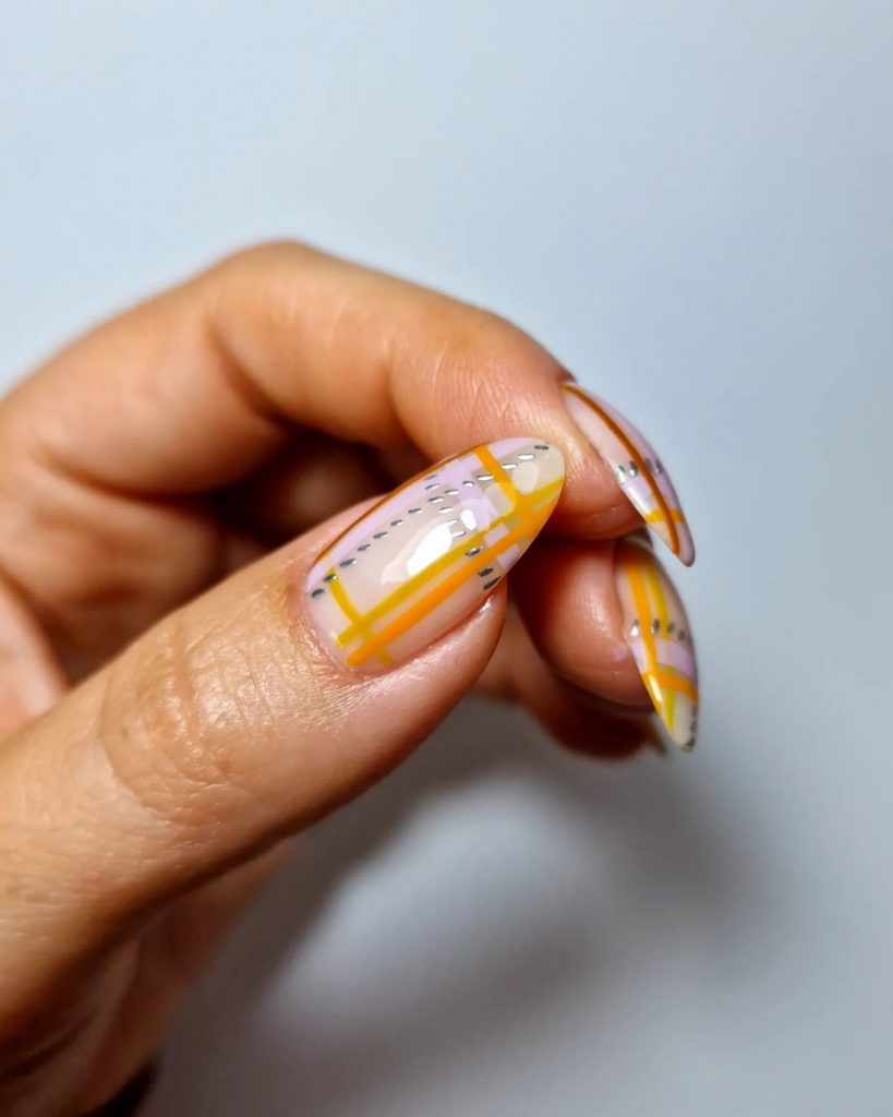 Yellow Fall Nails 27 Ideas: Embrace the Season with Vibrant Hues