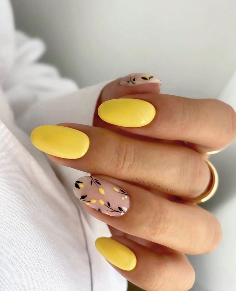 Yellow Fall Nails 27 Ideas: Embrace the Season with Vibrant Hues