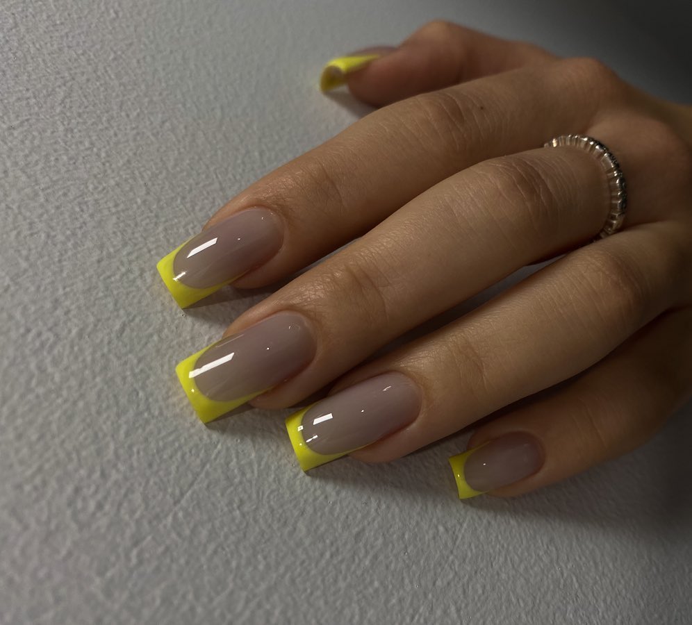 Intriguing Summer Gel Nails to Adorn Your Tips in 2024 26 Ideas