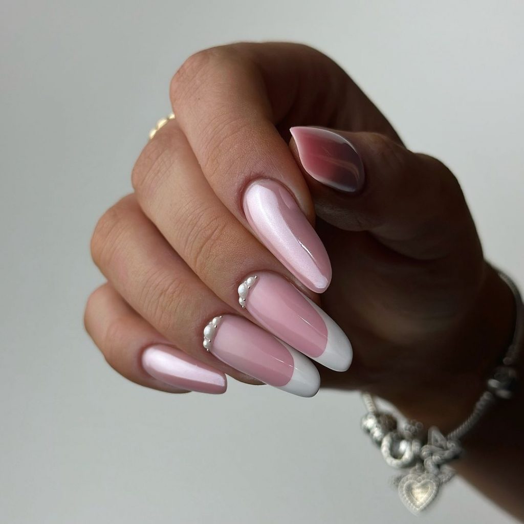 Fall French Tip Nails 26 Ideas: Embrace the Season with Stylish Manicures