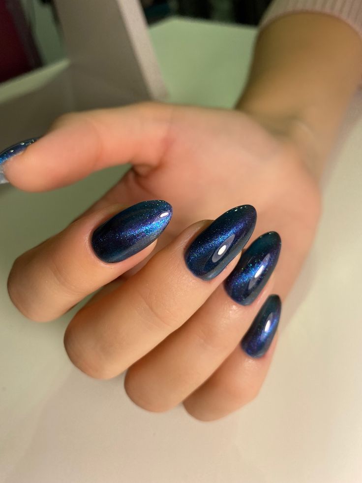 2024 Nail Designs 16 Ideas: Happy New Year with Red, Blue & Black Trends