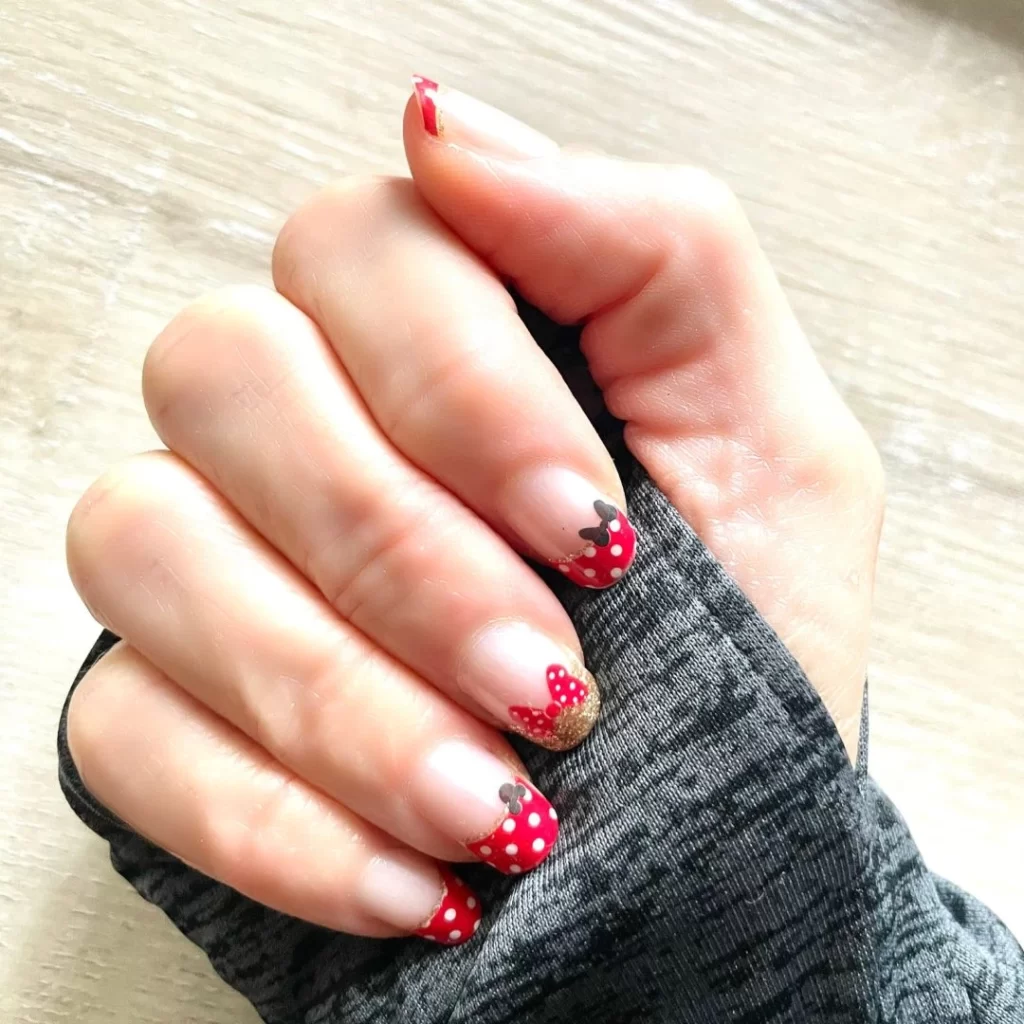 simple disney nails