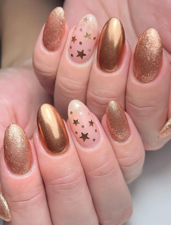 13. Star Nails