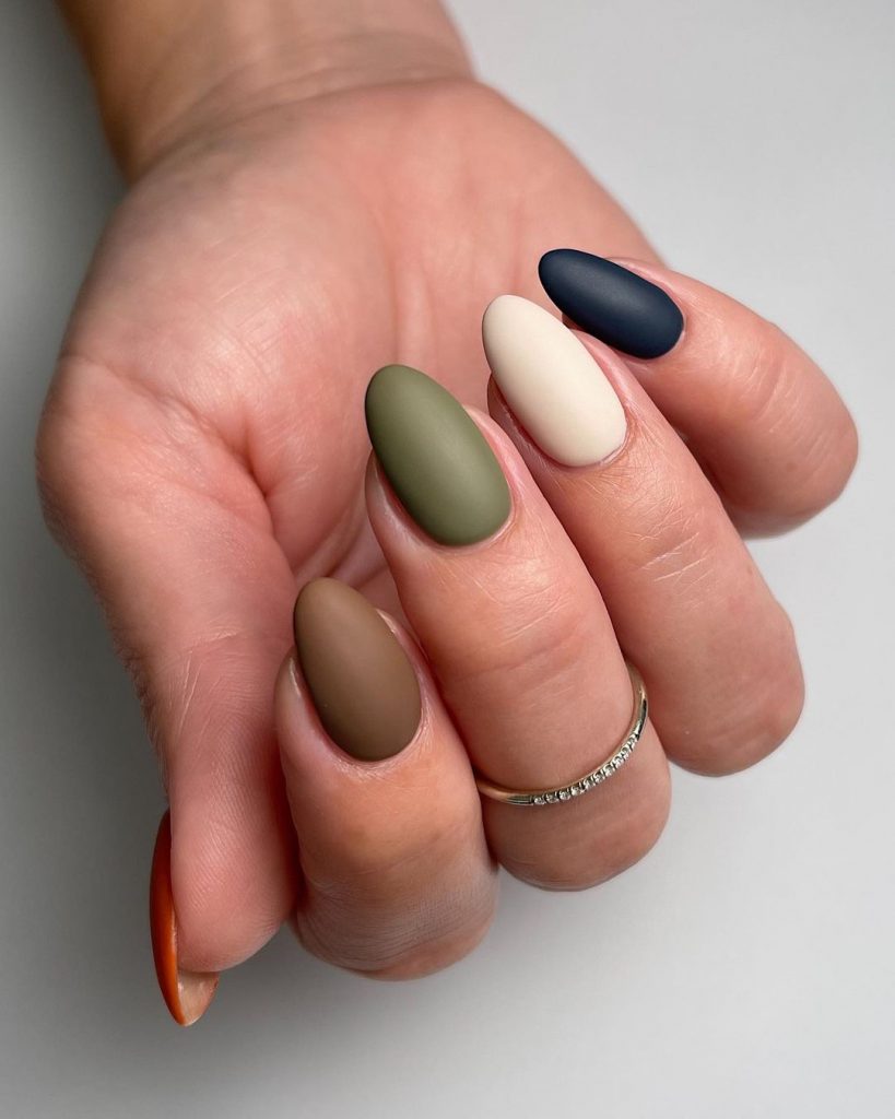 Almond Shape Fall Nails 27 Ideas: A Trendy Guide