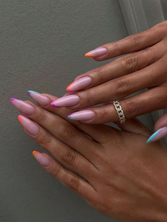 Summer Almond Nails Colors & Designs 25 Ideas