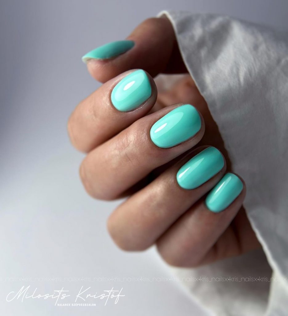 Indulging in the Perfect Vacation Acrylic Nails 26 Ideas: A Symphony of Style and Comfort