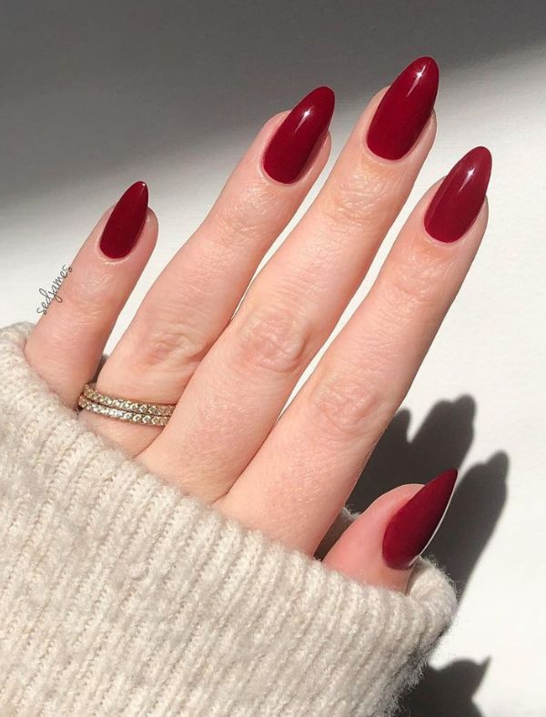 Classic Red Mani