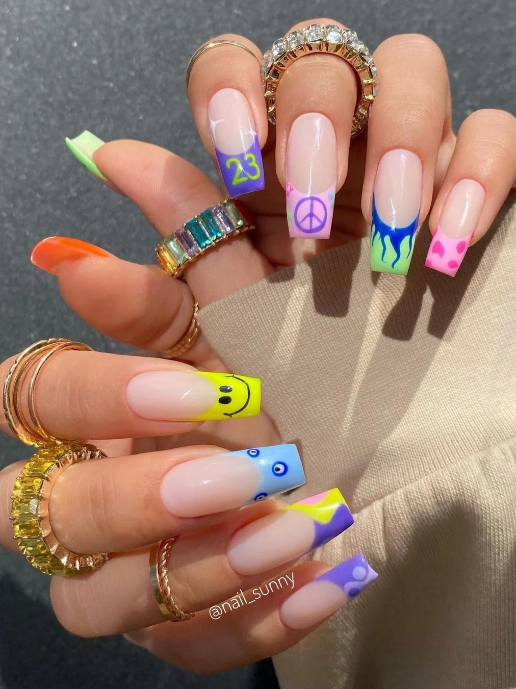 Colorful nails